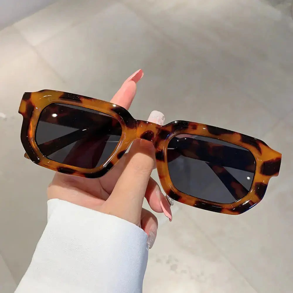 KLASSNUM Men Vintage Rectangle Frame Sunglasses Fashion Retro Sun Glasses Luxury Brand Design UV400 Shades Eyewear Women Goggles - Novo Fusion