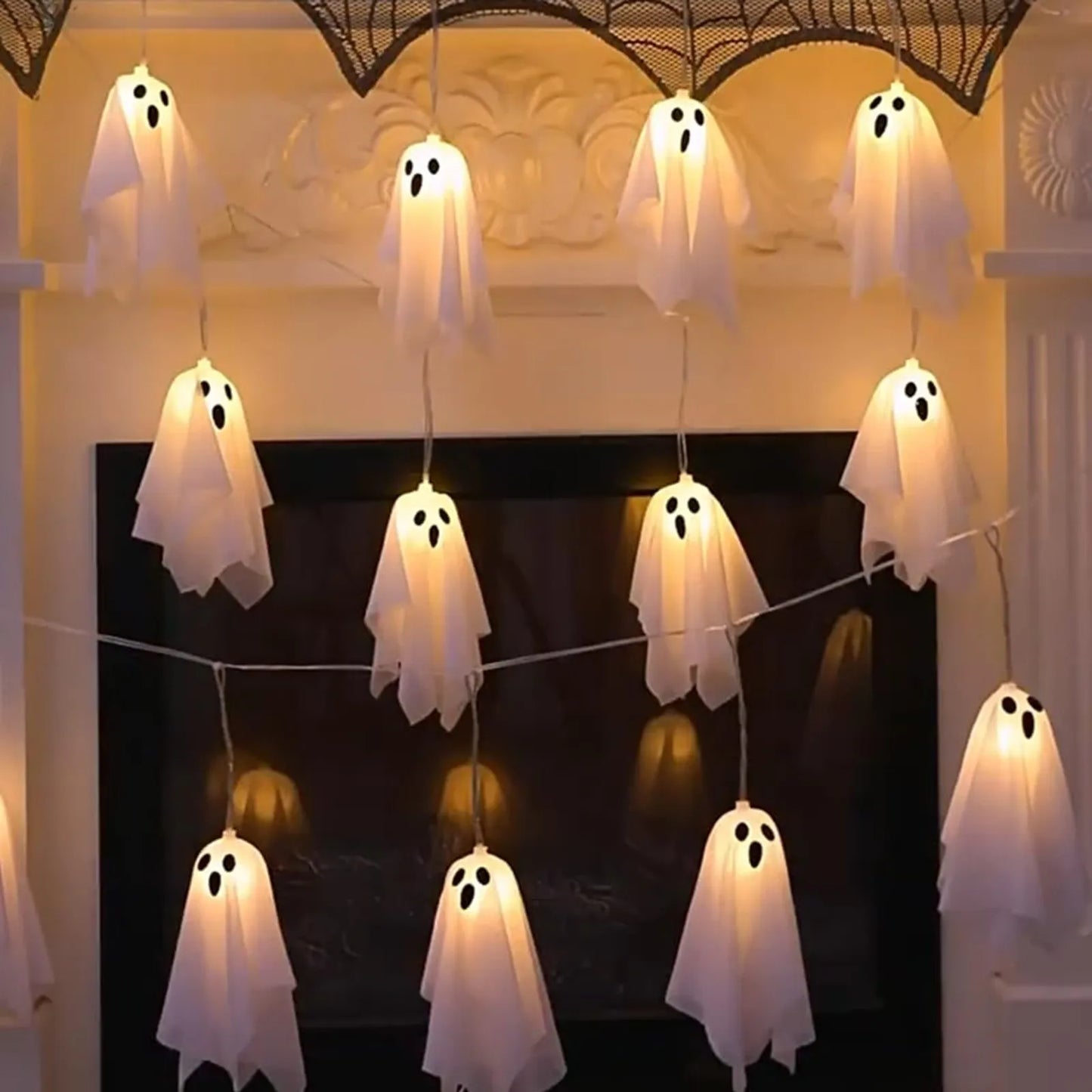 Halloween Ghost White Ghost Hanging Light Ghosts HorrorProps for Halloween Party White Flying Ghosts Haunted House Decor