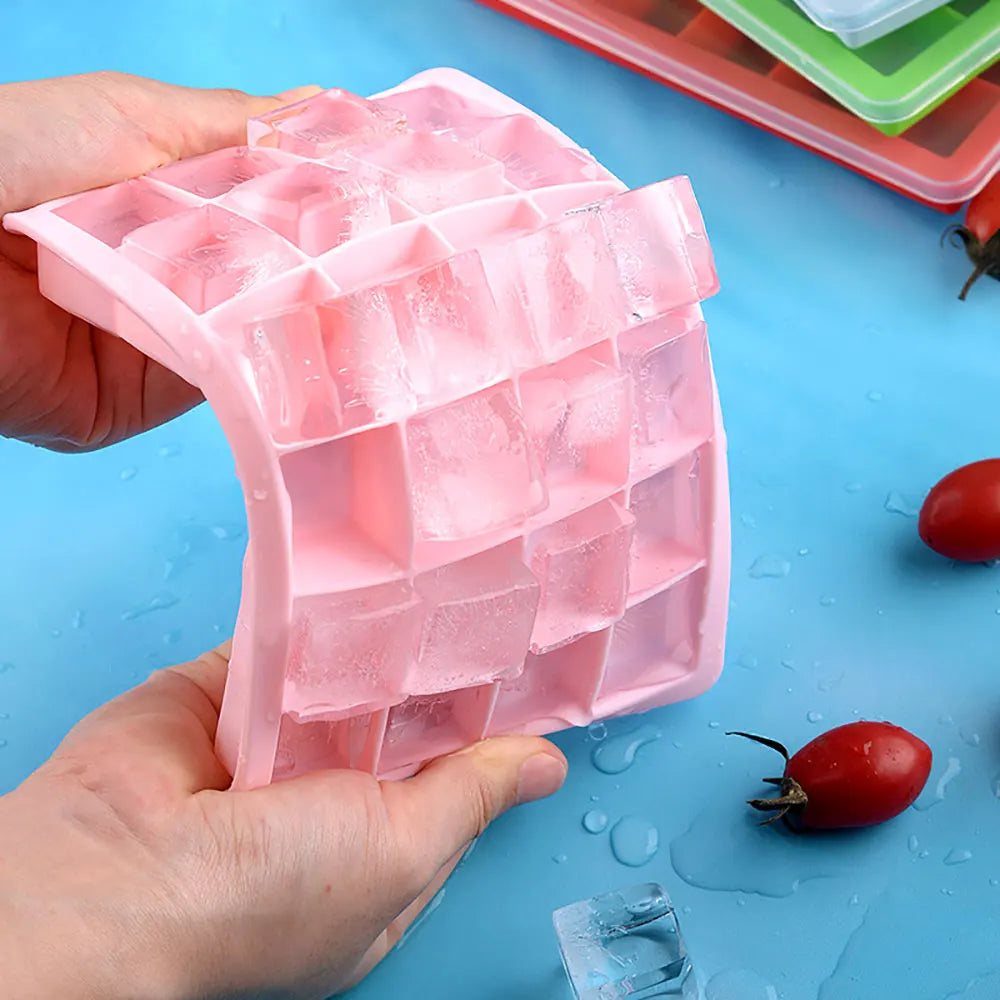 Silicone world 24/15 Grids Silicone Ice Cube Mold Trays with Lids Icecream Cold Drinks Whiskey Cocktails Kitchen Tools Ice Mold - Novo Fusion