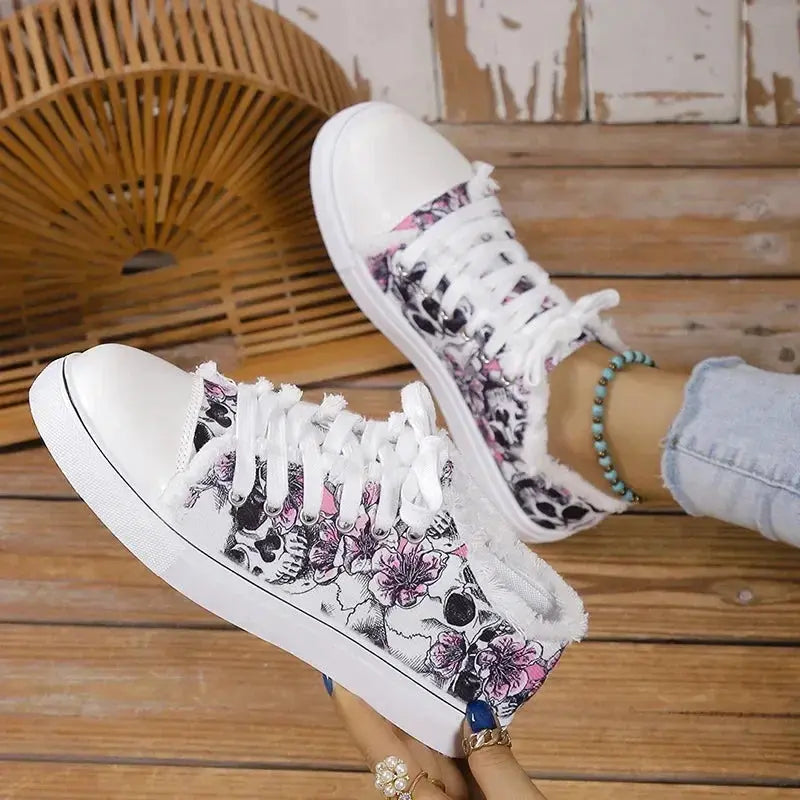 Women's Skull Bat Pattern Vulcanized Shoes Flat Shoes Fashion Lace Up Sneakers Female Casual Breathable Canvas Shoe 2024 - Novo Fusion