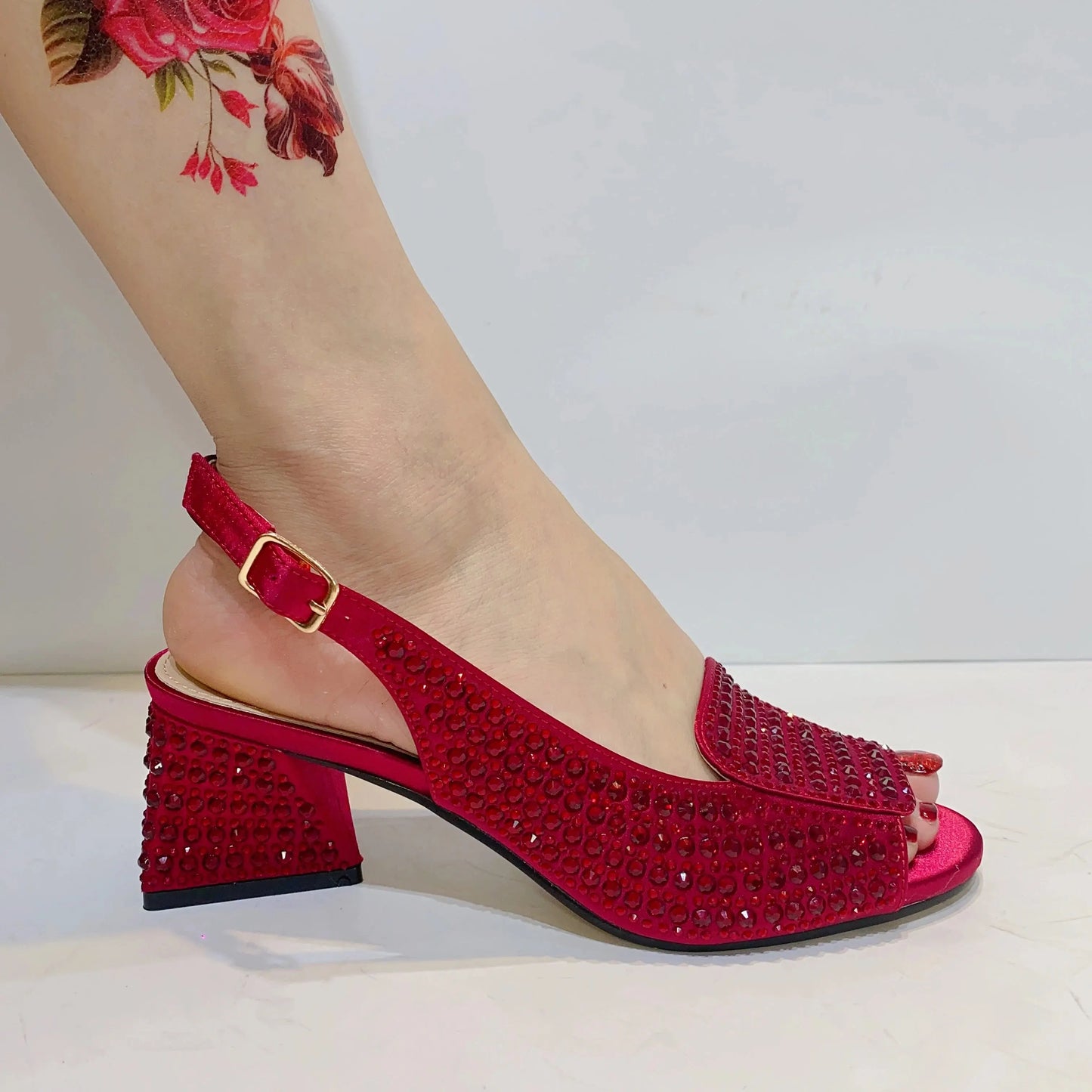 Fashionable Luxury Sandals Top Italian Designers 2023 Party Bright Diamond Uppers Summer Women's Shoes With High-heeled Nigeria - Novo Fusion