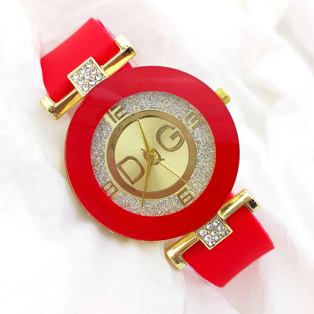 DQG Luxurious Brand Simple Design Ladies Quartz Watches Black And White Silicone Strap Large Dial Creative Fashion Wrist watch - Novo Fusion