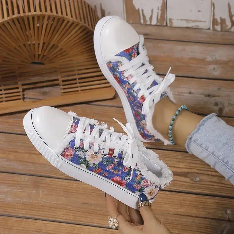 Women's Skull Bat Pattern Vulcanized Shoes Flat Shoes Fashion Lace Up Sneakers Female Casual Breathable Canvas Shoe 2024 - Novo Fusion