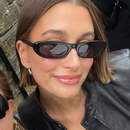 Women's Retro Oval Sunglasses Black Small Frame Fashion Brand Trendy Hot Points Sun Glasses Ladies Star Shades UV400 Eyewear - Novo Fusion